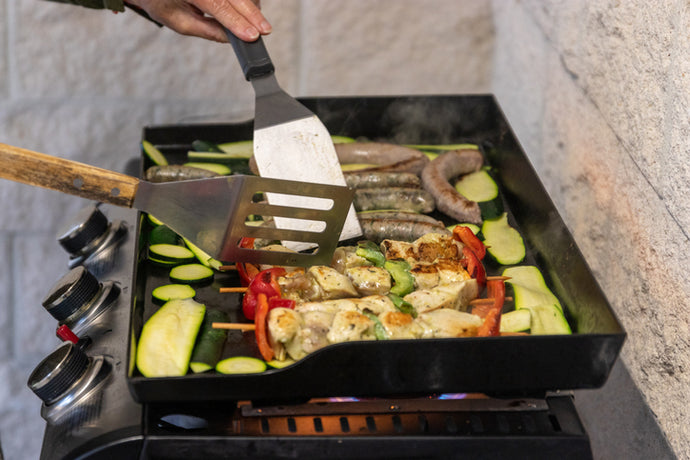 Hot and Fresh: The Delicious Art of Griddle Grilling